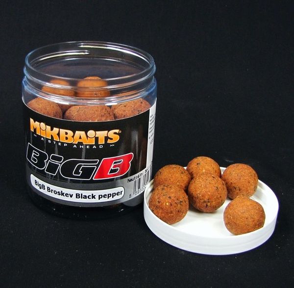 Mikbaits Legends Balance BigB Broskev Black Pepper 24mm 250ml